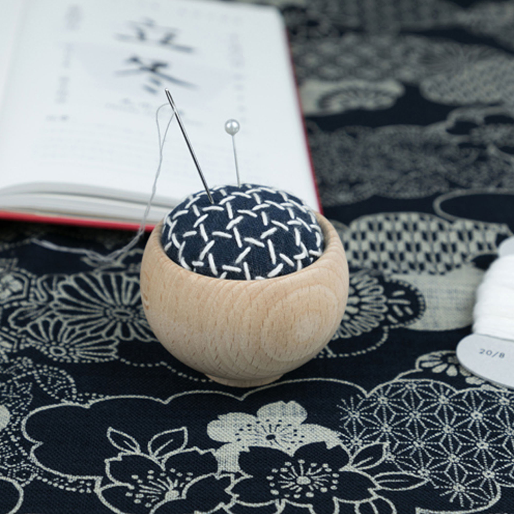 เบาะเข็ม, ฐานเข็มไม้แข็งสไตล์ญ - Sewing Pin Cushion บทวิจารณ์และราคา