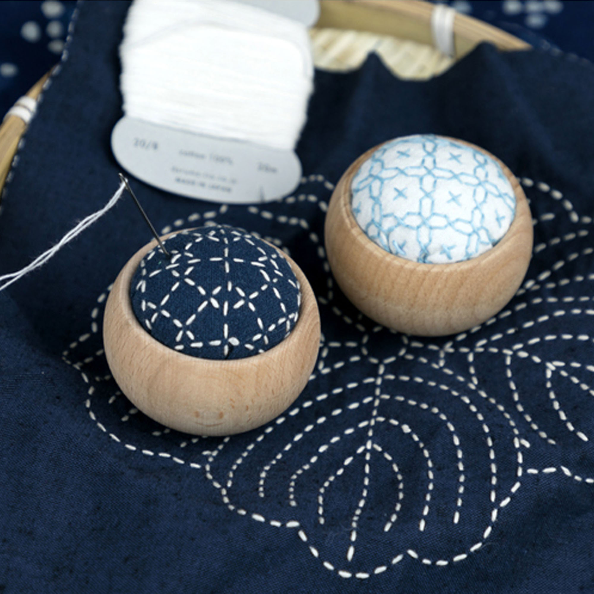 เบาะเข็ม, ฐานเข็มไม้แข็งสไตล์ญ - Sewing Pin Cushion บทวิจารณ์และราคา