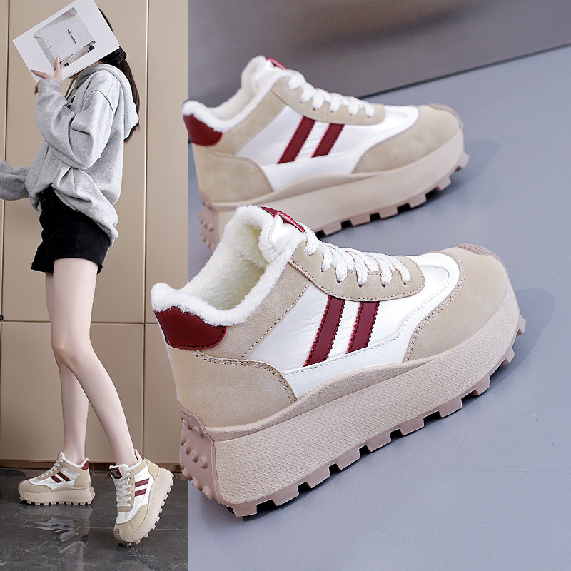 รองเท้าผ้าใบผู้หญิงทรงหุ้มข้อ  - Sewing Fleece บทวิจารณ์และราคา