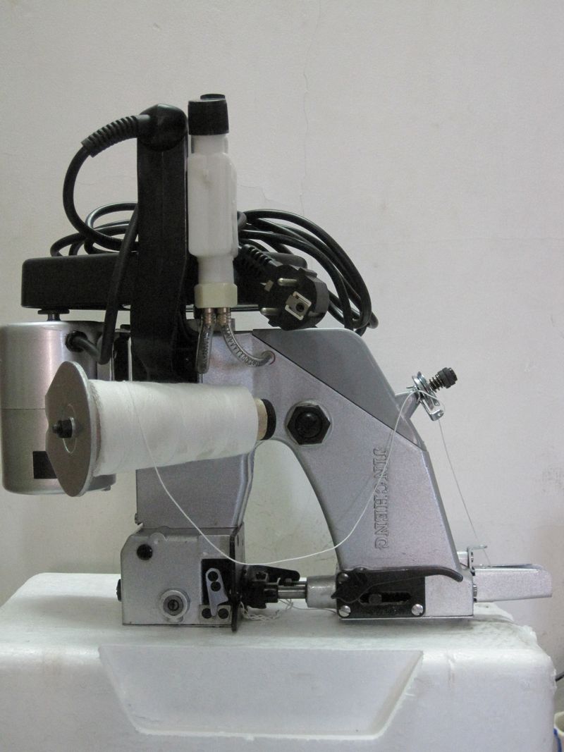 จักรเย็บผ้าแบบพกพา จักรเย็บผ้า - Textiles Sewing Machine บทวิจารณ์และราคา
