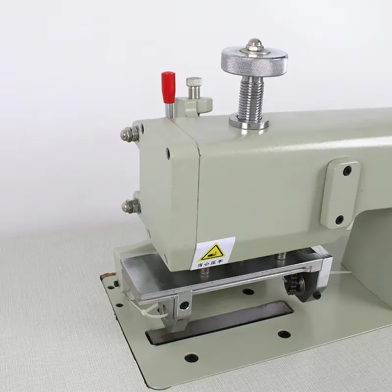 เครื่องเย็บผ้าลูกไม้แบบอัลตราโ - Textiles Sewing Machine บทวิจารณ์และราคา